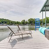Fire Pit & Dock: Lake of the Ozarks Retreat!