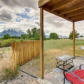 Montana Vacation Rental: 32 Mi to Yellowstone!