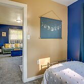 Cozy Home w/ Backyard ~ 3 Mi to Downtown Saginaw!