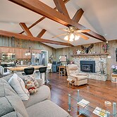 Rustic Russell Springs Home Near Marina & Lake!