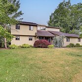 3 Mi to Downtown: Inviting Lancaster Home!