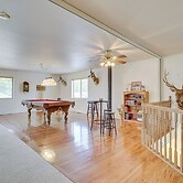 Charming Elko Home w/ Pool Table!