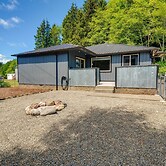 Olympic Peninsula Vacation Rental: 1 Mi to Water