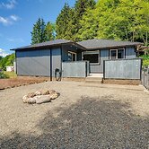 Olympic Peninsula Vacation Rental: 1 Mi to Water