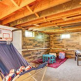 1 Mi to Hersheypark: Home w/ Patio in Hershey!