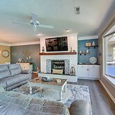 Lake Keowee Condo: Resort Pools & Lake Access!