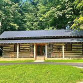 Glasgow Getaway w/ Patio, Fireplace & Grill!