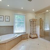 Waterfront Cambridge Gem w/ Hot Tub, Pool & Dock!