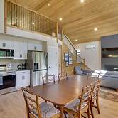 Lakeside Cabin Retreat w/ Private Hot Tub!