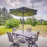 Updated Plymouth Home ~ 5 Mi to Road America!