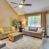 Charming Arkansas Retreat w/ Deck, Near Downtown!