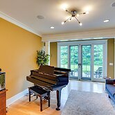 Stockbridge Retreat w/ Pool & Hot Tub!