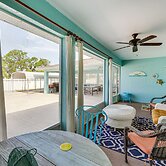 Pet-friendly Englewood Getaway Near Ocean!