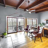 'alpine House' Modern Delevan Cabin on 2 Acres