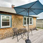 Pet-friendly Maine Cottage By Northern Bay