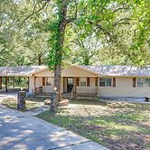 Peaceful Alabama Vacation Rental w/ Large Deck