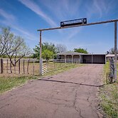 Stargaze, Hike & Kayak: Cabin Near Copper Breaks!