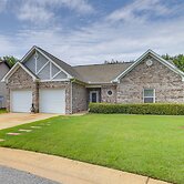 Pet-friendly Home w/ Fenced Backyard in Moundville