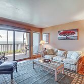 Kaunakakai Condo w/ Private Lanai & Ocean Views!