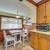 8 Mi to Elk Mountain Ski Resort: Clifford Home!