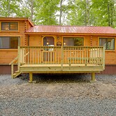 Scenic Deck & Grill: Middlebury Center Retreat!