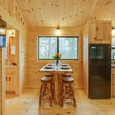 Stunning Mtn Views: Middlebury Center Retreat!