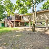 Quaint Elysburg Cottage: Walk to Knoebels Resort!