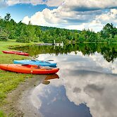 Cozy Pennsylvania Abode w/ Porch, Grill & Fire Pit