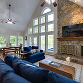 Waterfront Hartfield Vacation Rental w/ Dock!