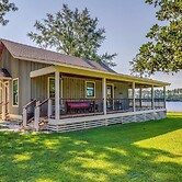 Escape to Nature: Lakefront Jay Cottage w/ Views!
