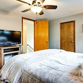 Grand Blanc Rental w/ Gas Grill & Private Yard