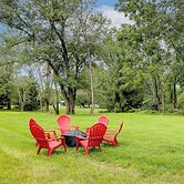 Pennington Home w/ Deck ~ 9 Mi to Princeton!