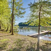 Lovely Kerr Lake House w/ Private Dock!