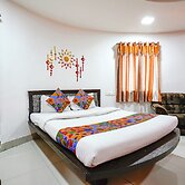 Fabexpress Sai Lodging