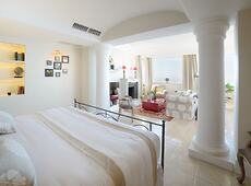 room.images[0].caption