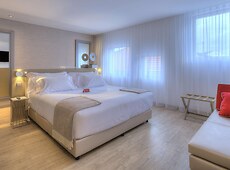 room.images[0].caption