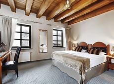room.images[0].caption