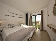 room.images[0].caption