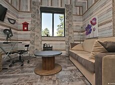 room.images[0].caption