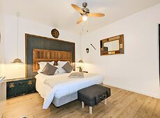 room.images[0].caption