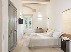 room.images[0].caption