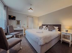 room.images[0].caption