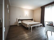 room.images[0].caption