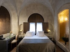room.images[0].caption