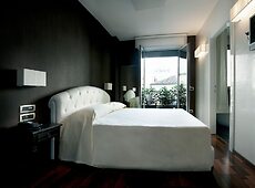 room.images[0].caption