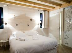 room.images[0].caption