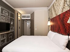 room.images[0].caption