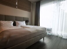 room.images[0].caption