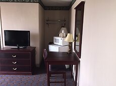 room.images[0].caption