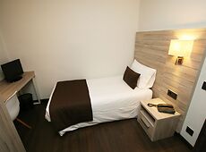 room.images[0].caption